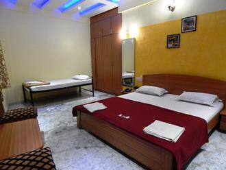 Hotel Madhushanti Lodge, Raigad 4